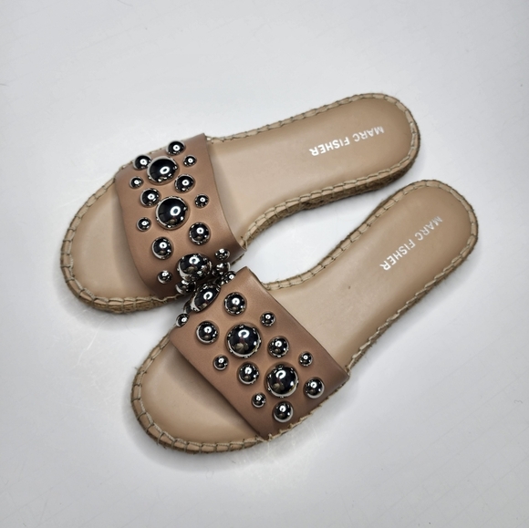 Marc Fisher Womens Beira Tan Espadrilles Sandals Slides Metal Accents 6 - Picture 1 of 5
